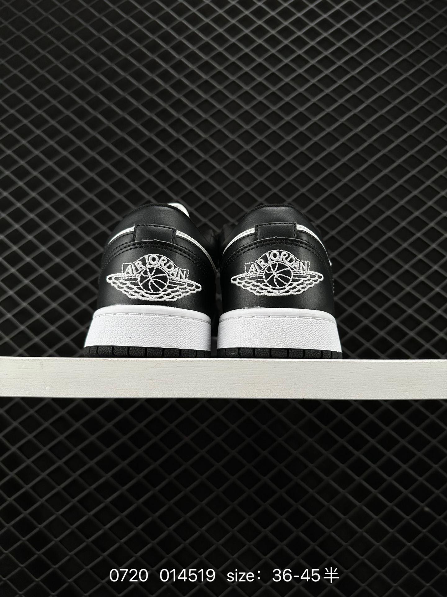 Air Jordan 1 Low AJ1